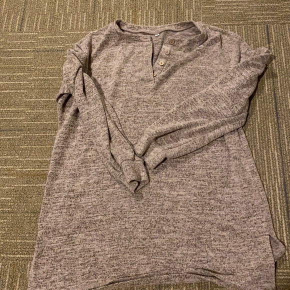 Medium long sleeve - Picture 1 of 2